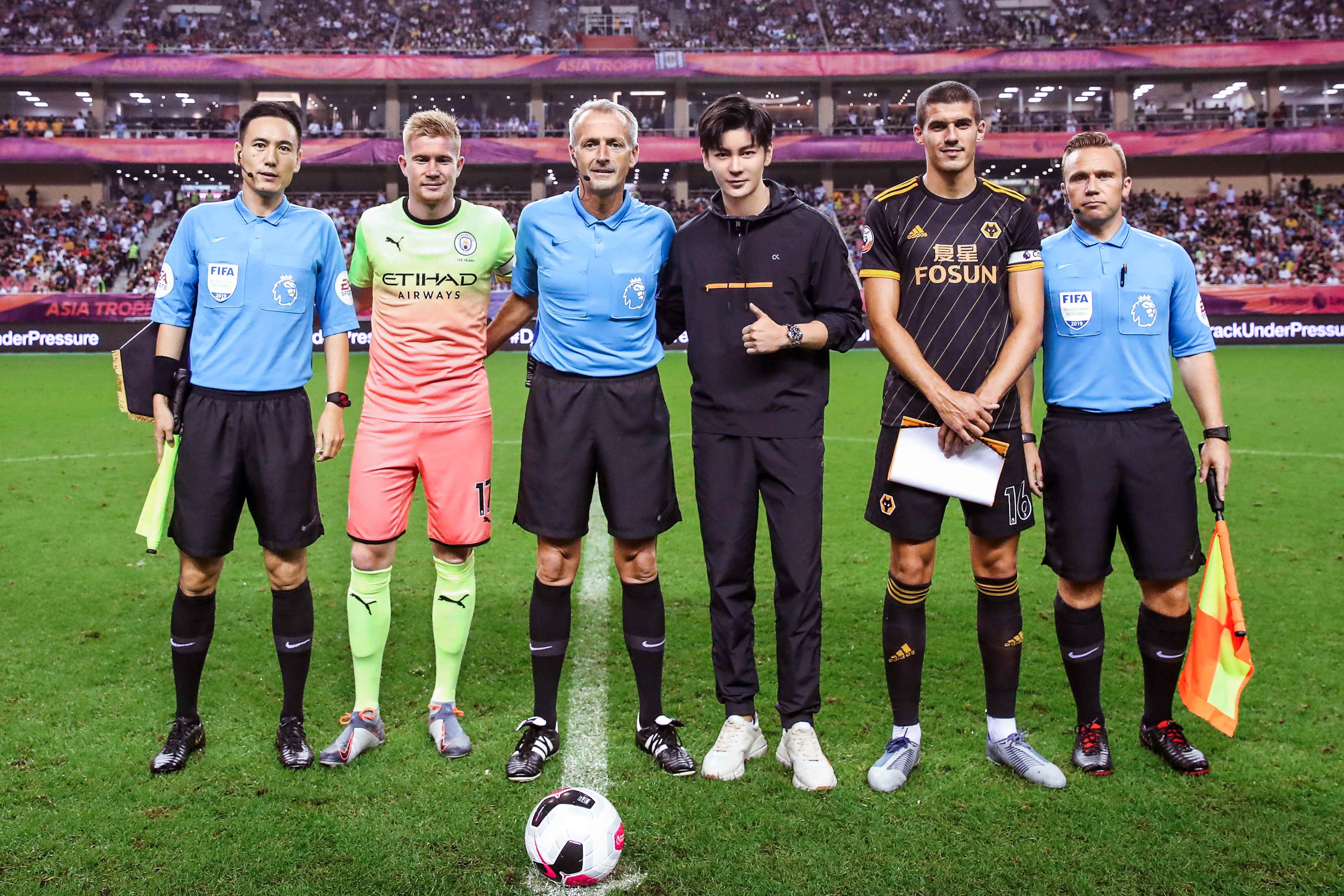 时再给其充 时再给其充