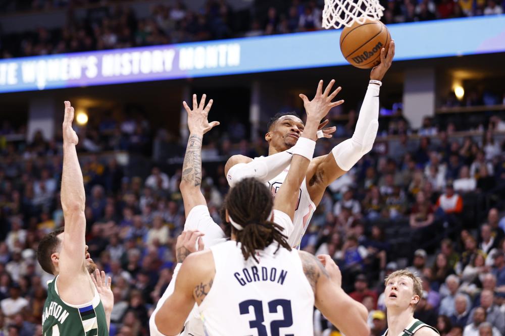 并非豪门 并非豪门