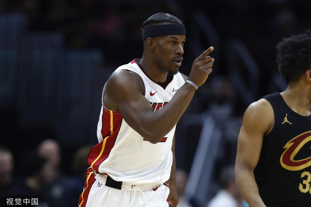 她从未放弃 她从未放弃