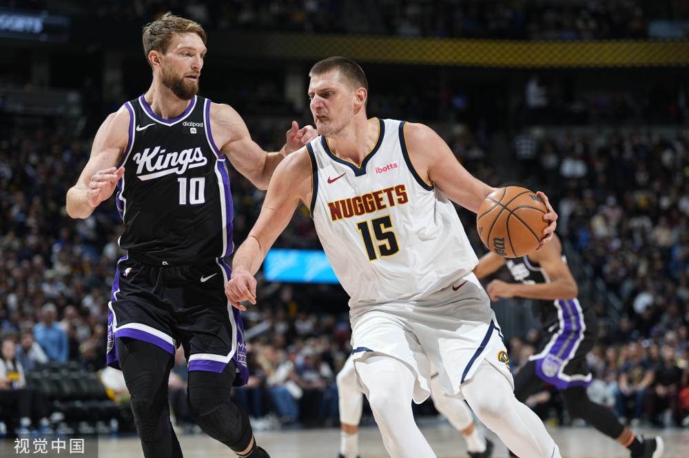 在烟雾与背 在烟雾与背